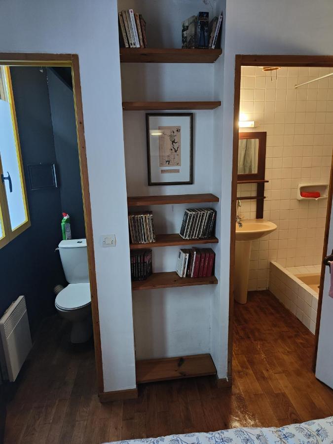 Studio Apartment Rouen Bagian luar foto